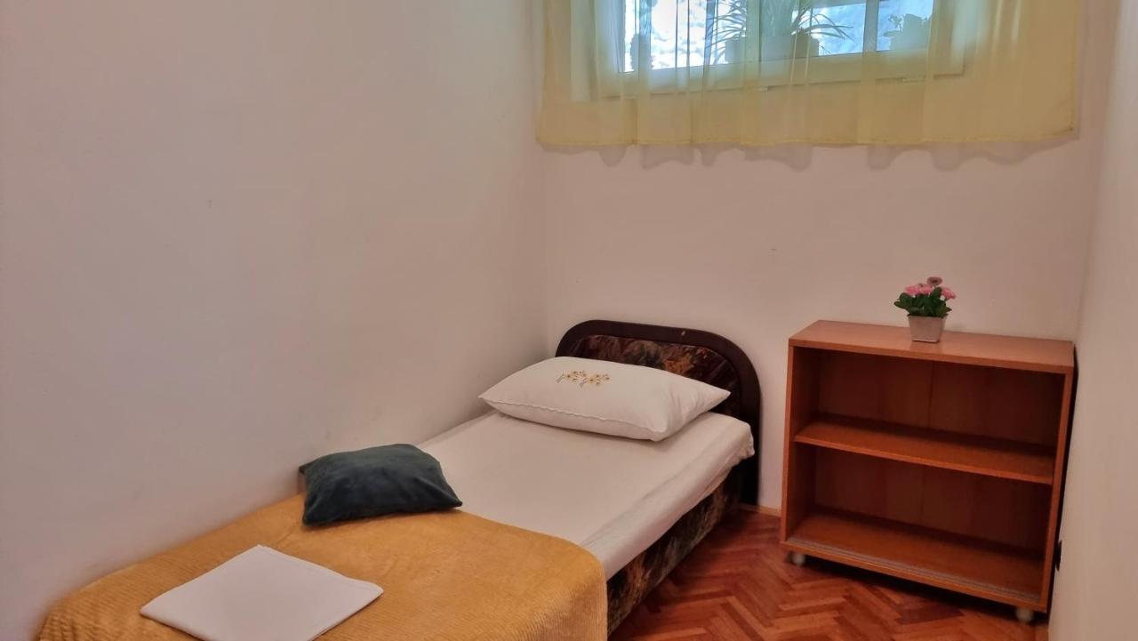 Apartment Tica Omiš Kültér fotó