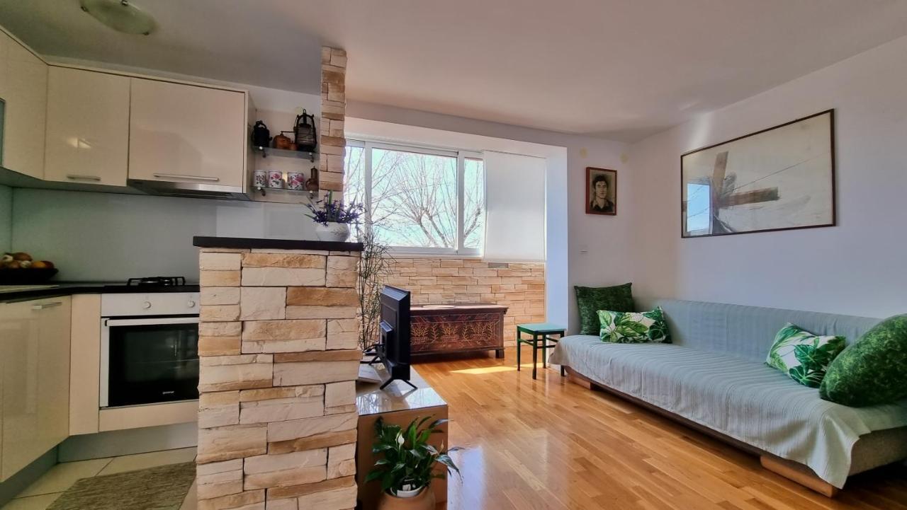 Apartment Tica Omiš Kültér fotó